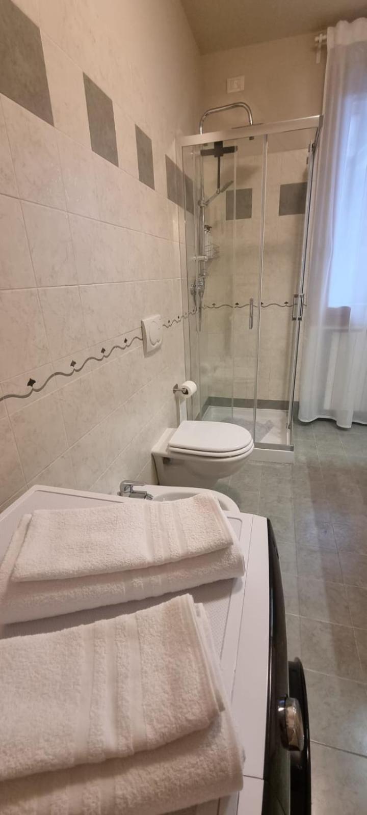 Hoya Apartment シルミオーネ エクステリア 写真