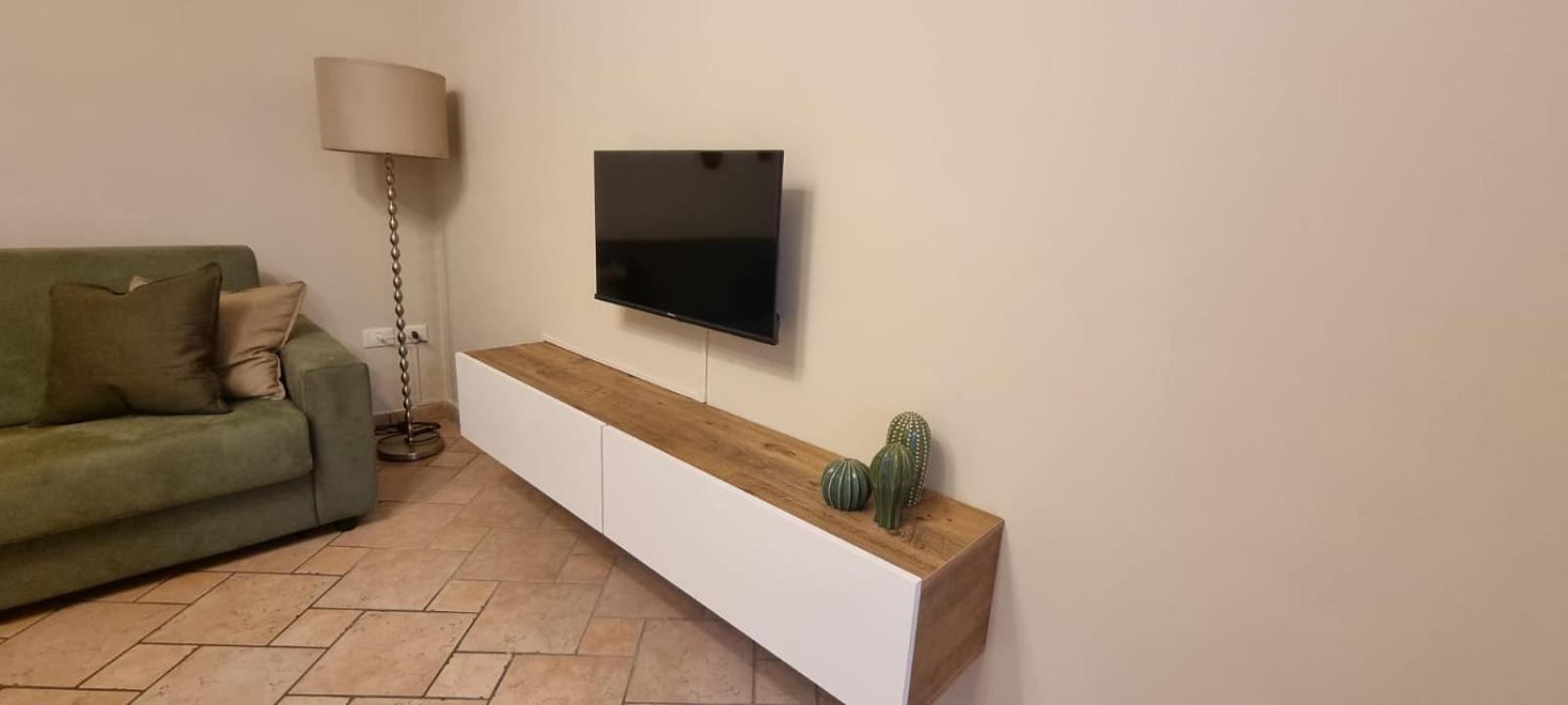 Hoya Apartment シルミオーネ エクステリア 写真
