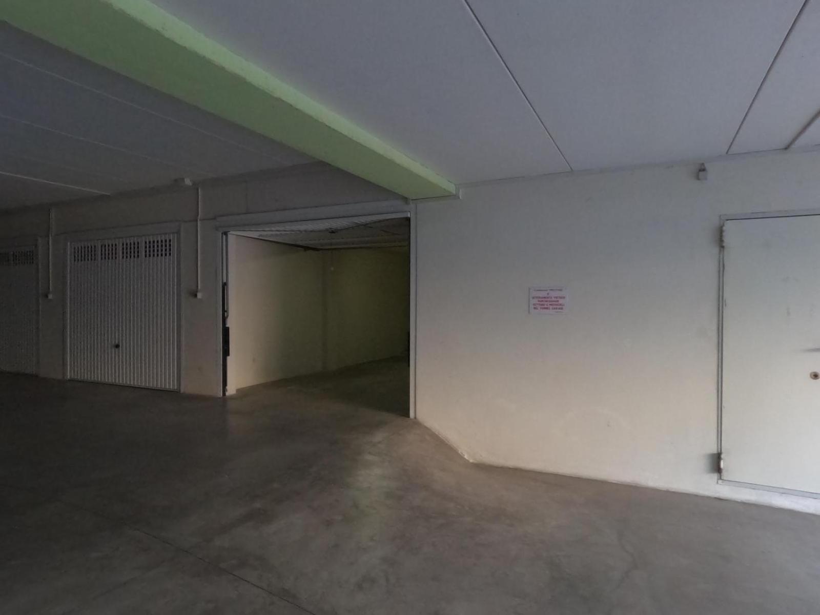 Hoya Apartment シルミオーネ エクステリア 写真