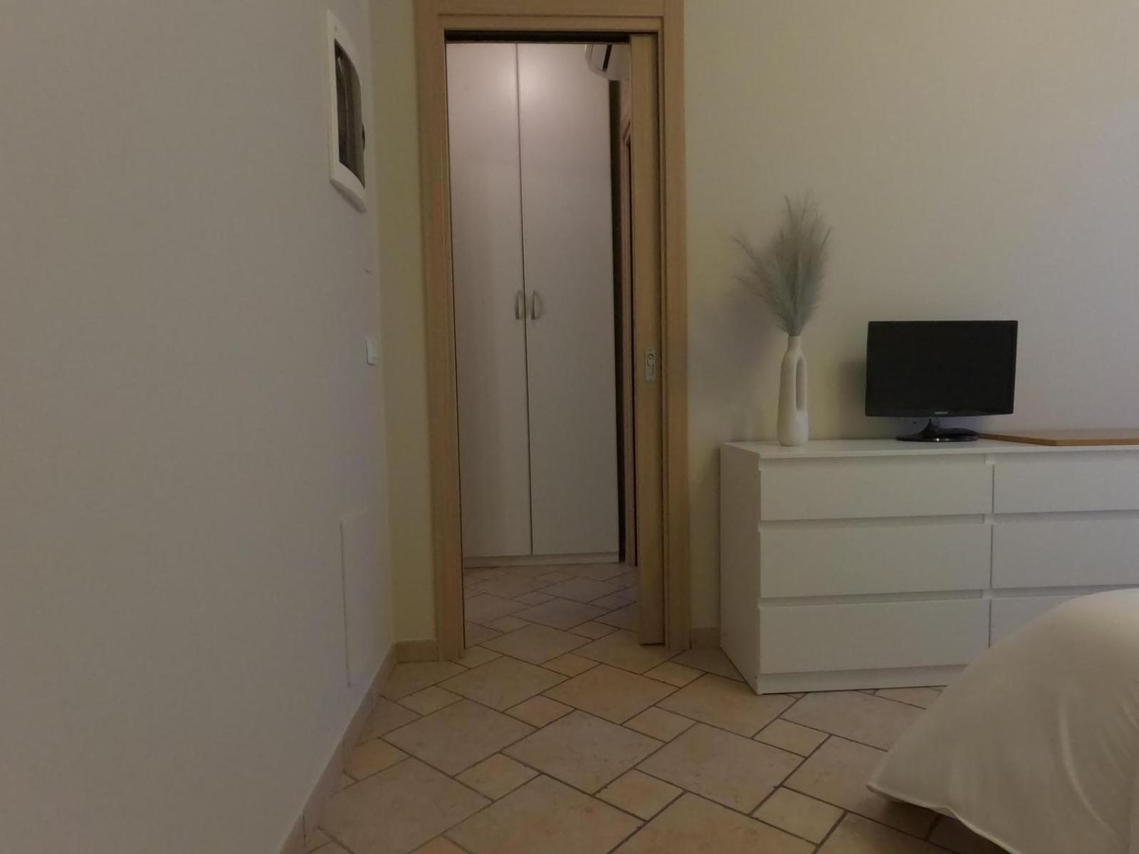 Hoya Apartment シルミオーネ エクステリア 写真